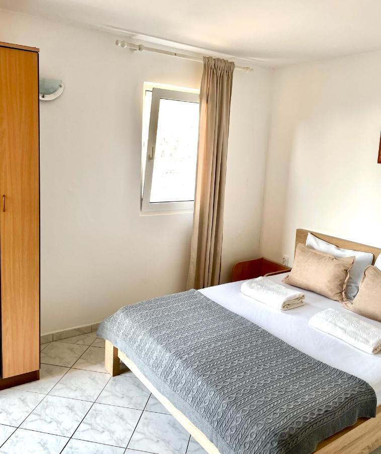 Apartments Villa Relax Petrovac Eksteriør bilde